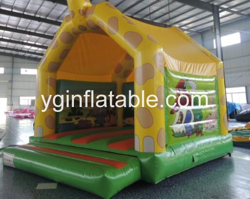 Know the equipments needed to run inflatable bouncers business